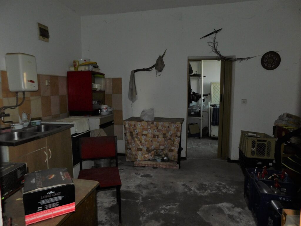 Eladó • Egyéb üzlethelyiség • Várpalota • 58 m²