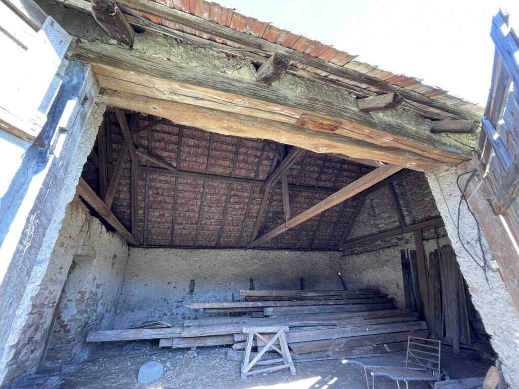 Eladó • Belterület • Litér • 1146 m²