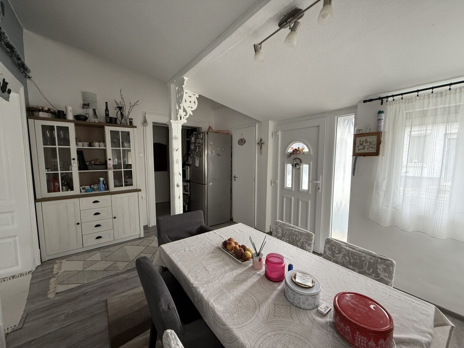 Eladó • Családi ház • Balatonkenese • 130 m²