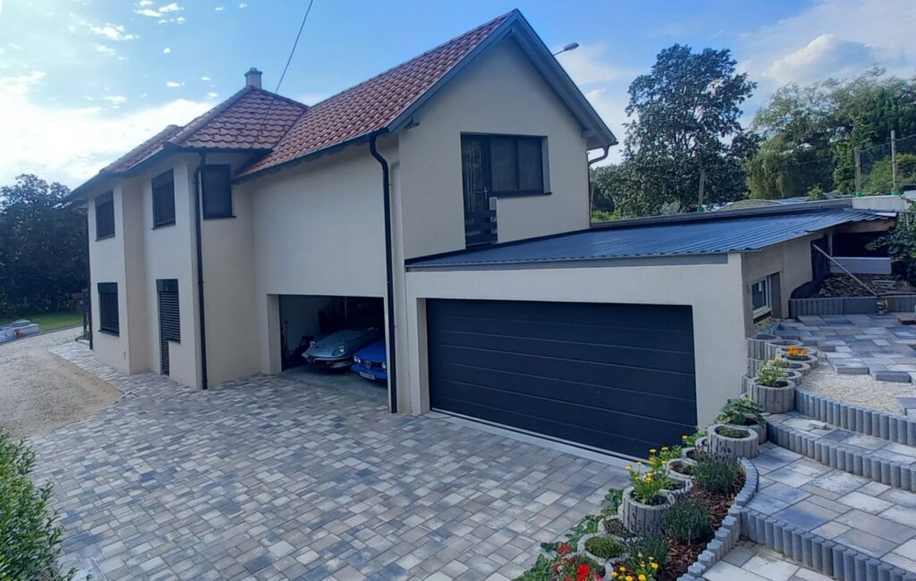 Eladó • Családi ház • Veszprém • 181 m²