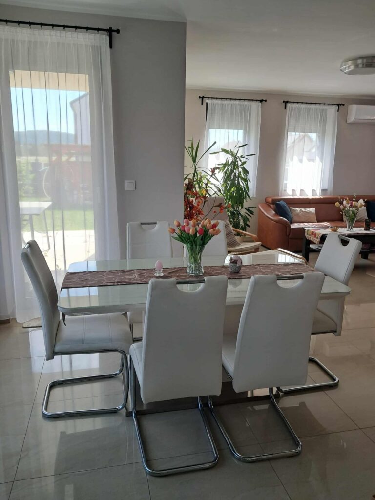 Eladó • Családi ház • Márkó • 140 m²