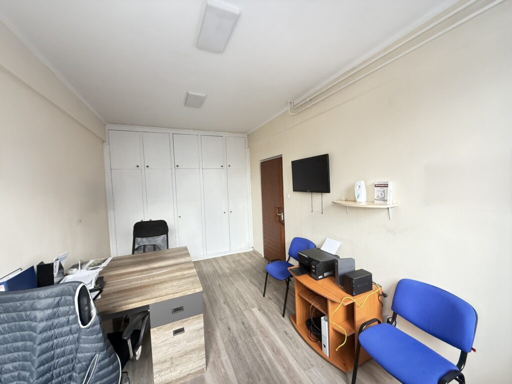 Kiadó • Egyéb iroda • Veszprém • 45 m²
