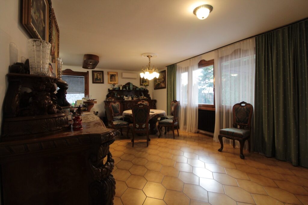 Eladó • Családi ház • Hévíz • 321 m²
