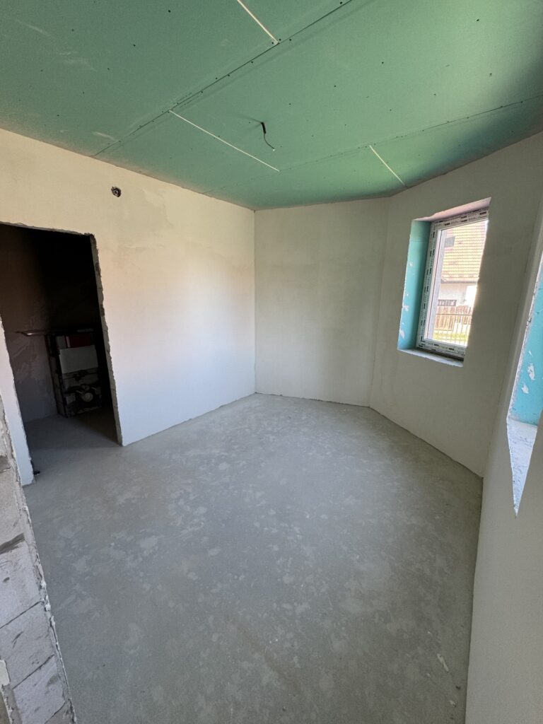 Eladó • Ikerház • Veszprém • 97 m²