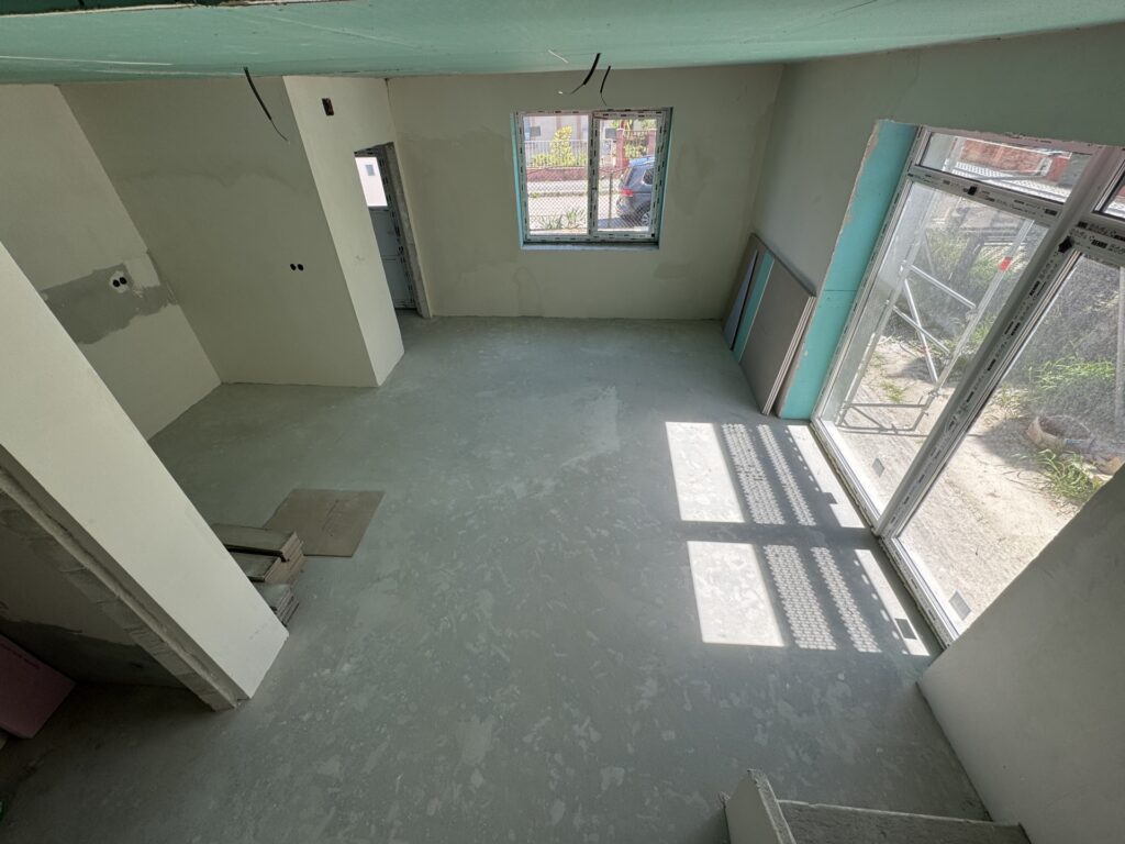 Eladó • Ikerház • Veszprém • 97 m²