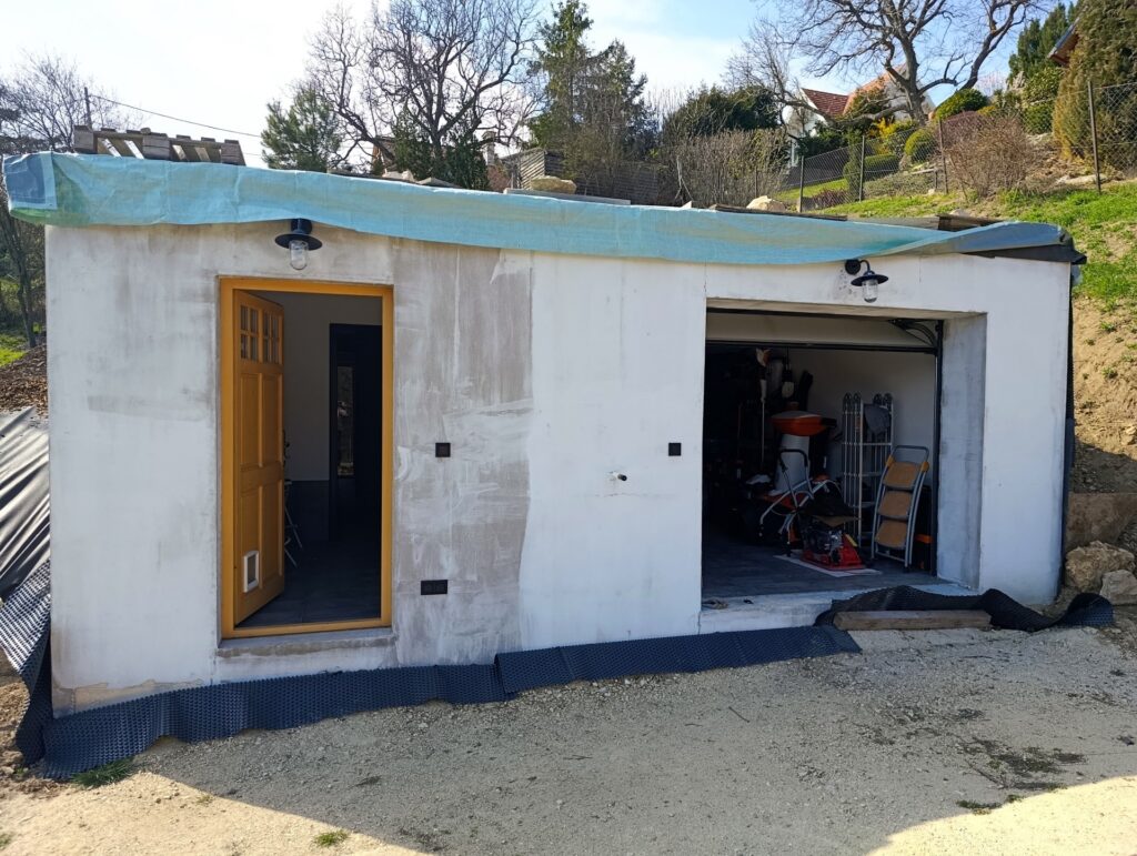 Eladó • Zártkert • Paloznak • 2913 m²