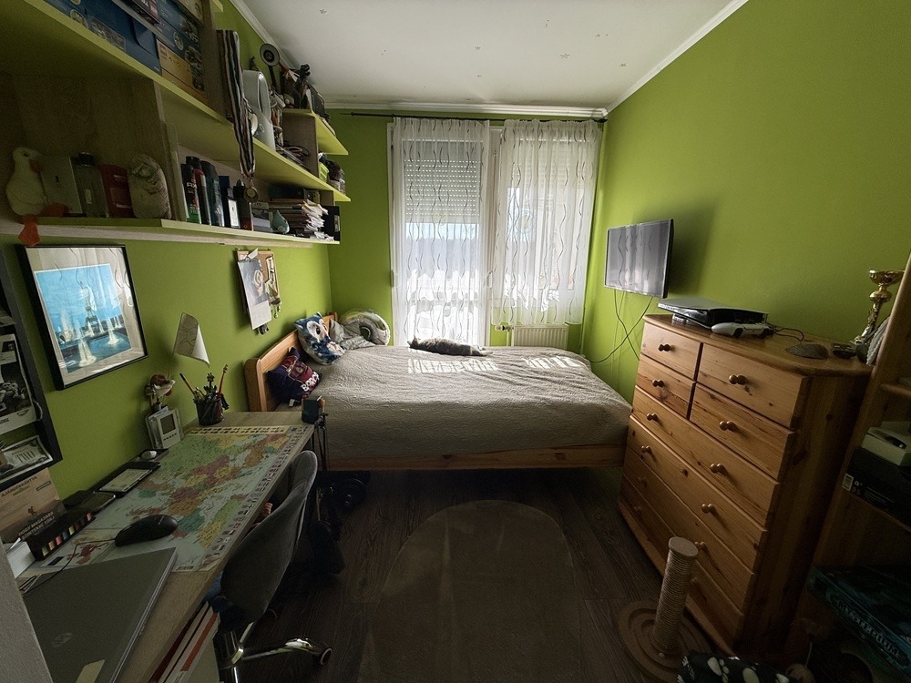 Eladó • Tégla • Veszprém • 71 m²