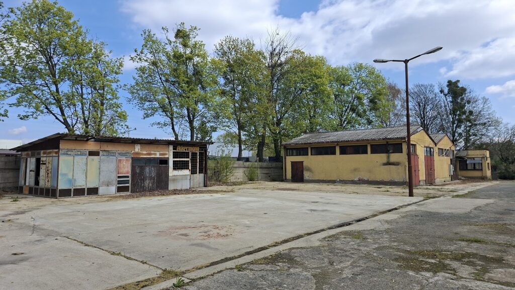 Kiadó • Telephely • Keszthely • 223 m²