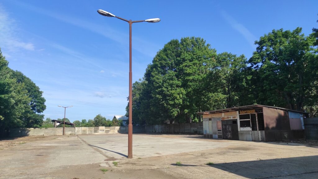 Kiadó • Telephely • Keszthely • 223 m²