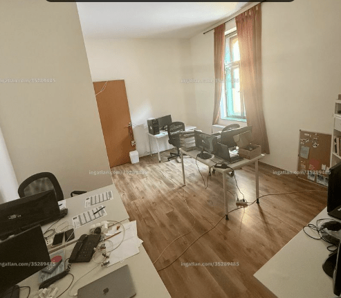 Eladó • Tégla • Veszprém • 65 m²