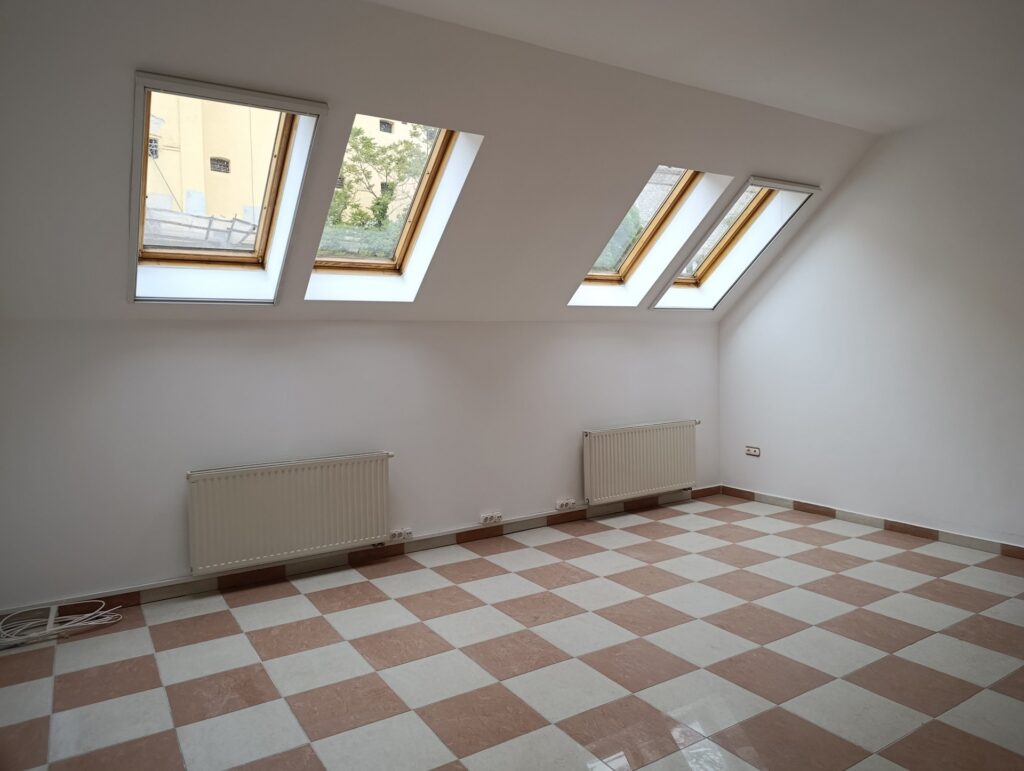 Eladó • Tégla • Veszprém • 68 m²