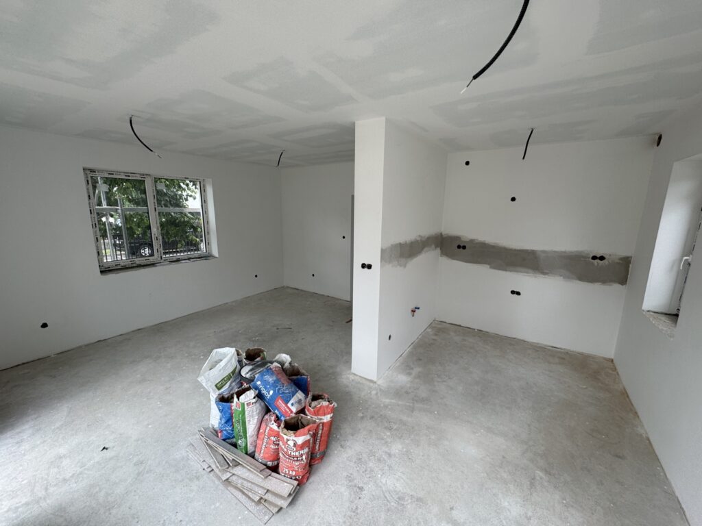 Eladó • Ikerház • Veszprém • 110 m²