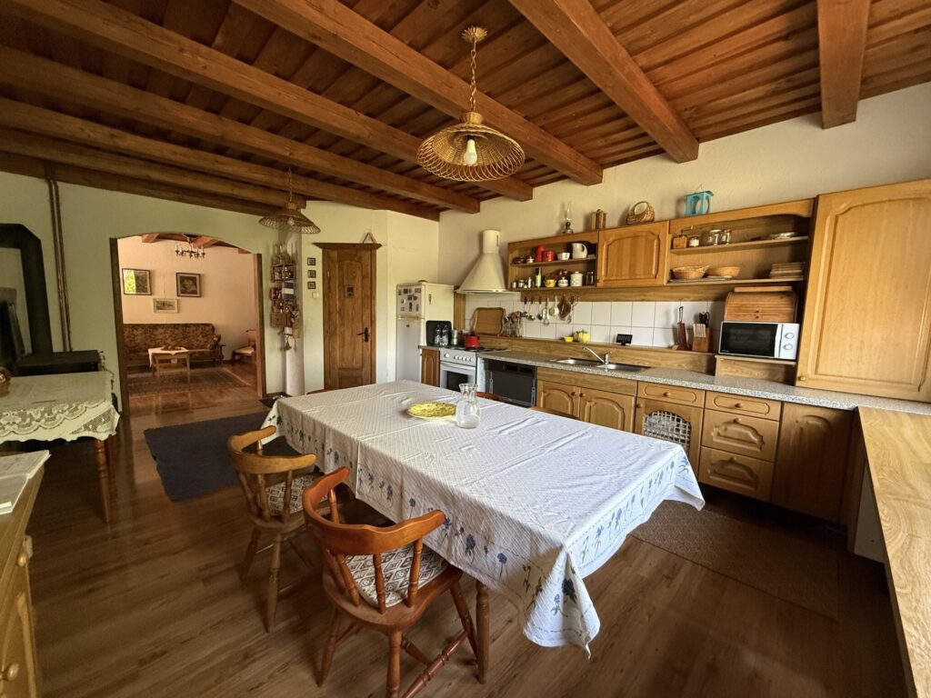 Eladó • Családi ház • Herend • 246 m²