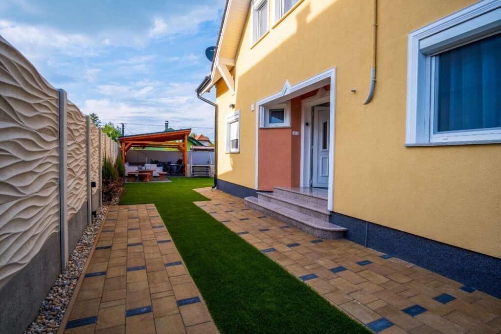 Eladó • Balatonkeresztúr • 120 m²