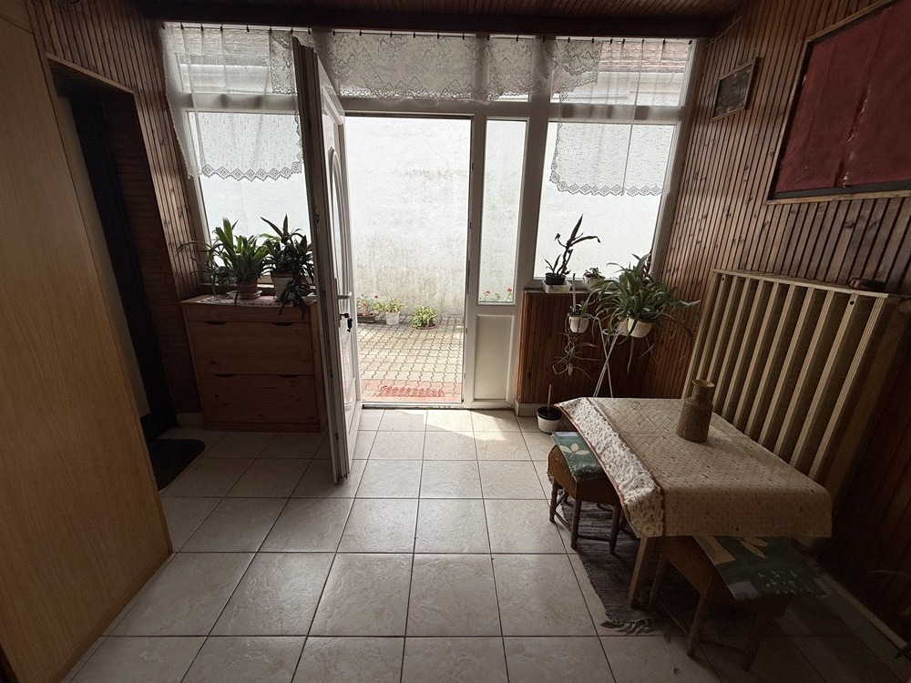 Eladó • Családi ház • Veszprém • 90 m²