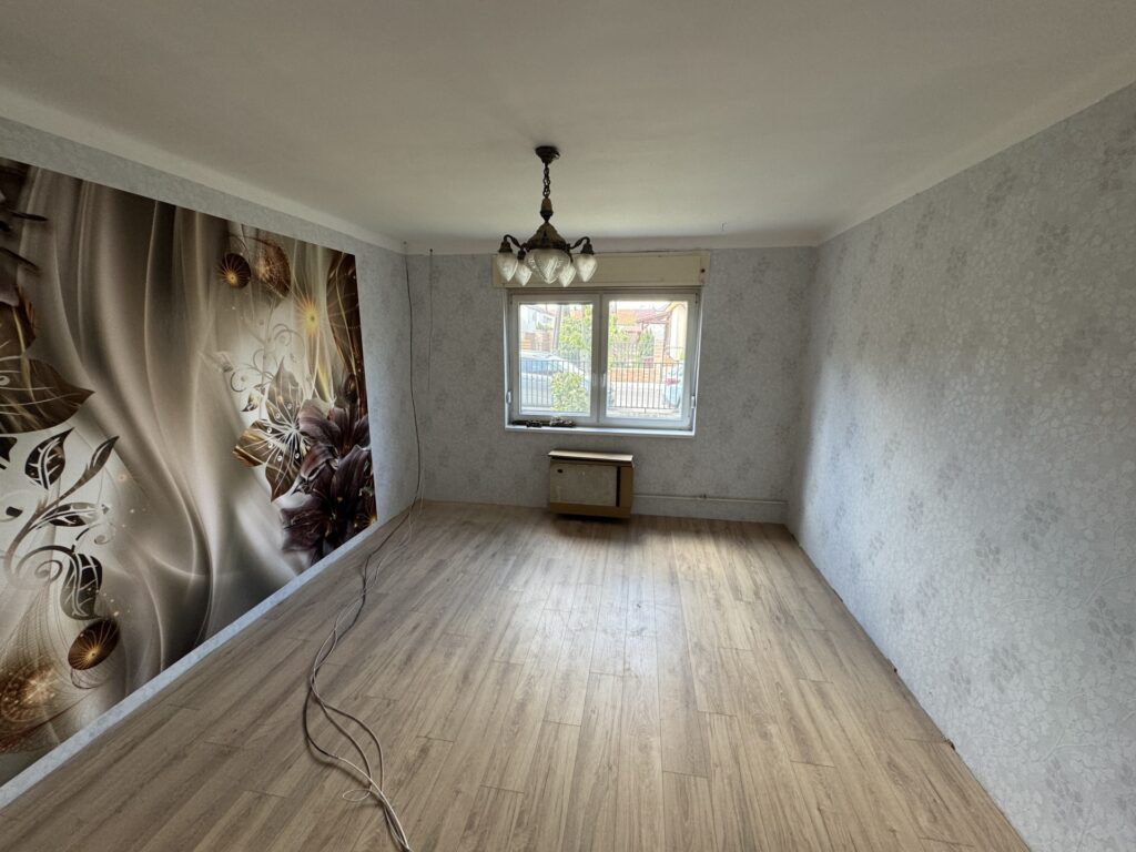 Eladó • Tégla • Veszprém • 96 m²