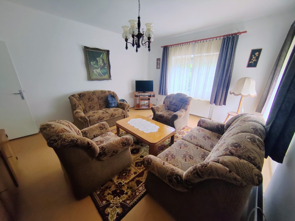 Eladó • Családi ház • Balatonalmádi • 230 m²