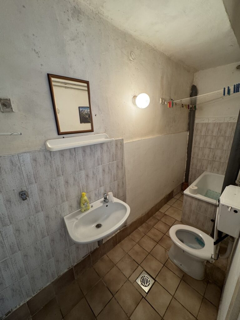 Eladó • Tégla • Várpalota • 34 m²
