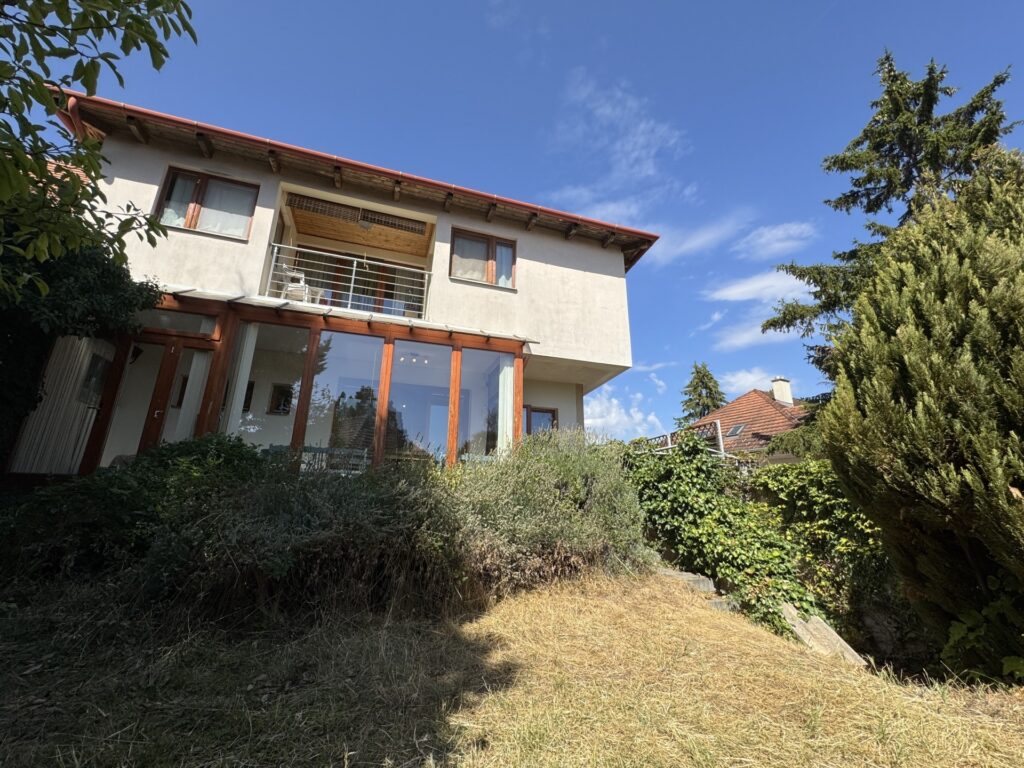 Eladó • Családi ház • Veszprém • 192 m²