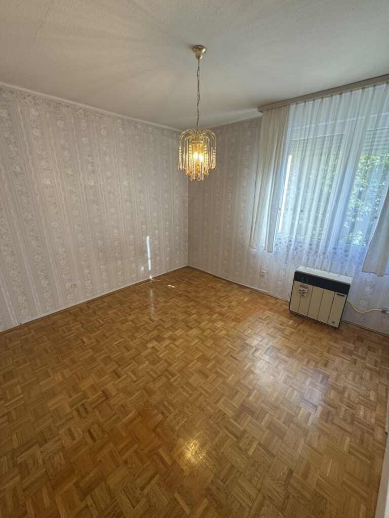 Eladó • Tégla • Veszprém • 53 m²