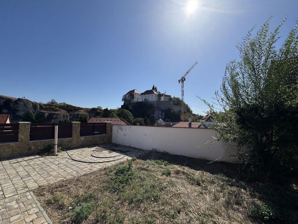 Eladó • Családi ház • Veszprém • 104 m²